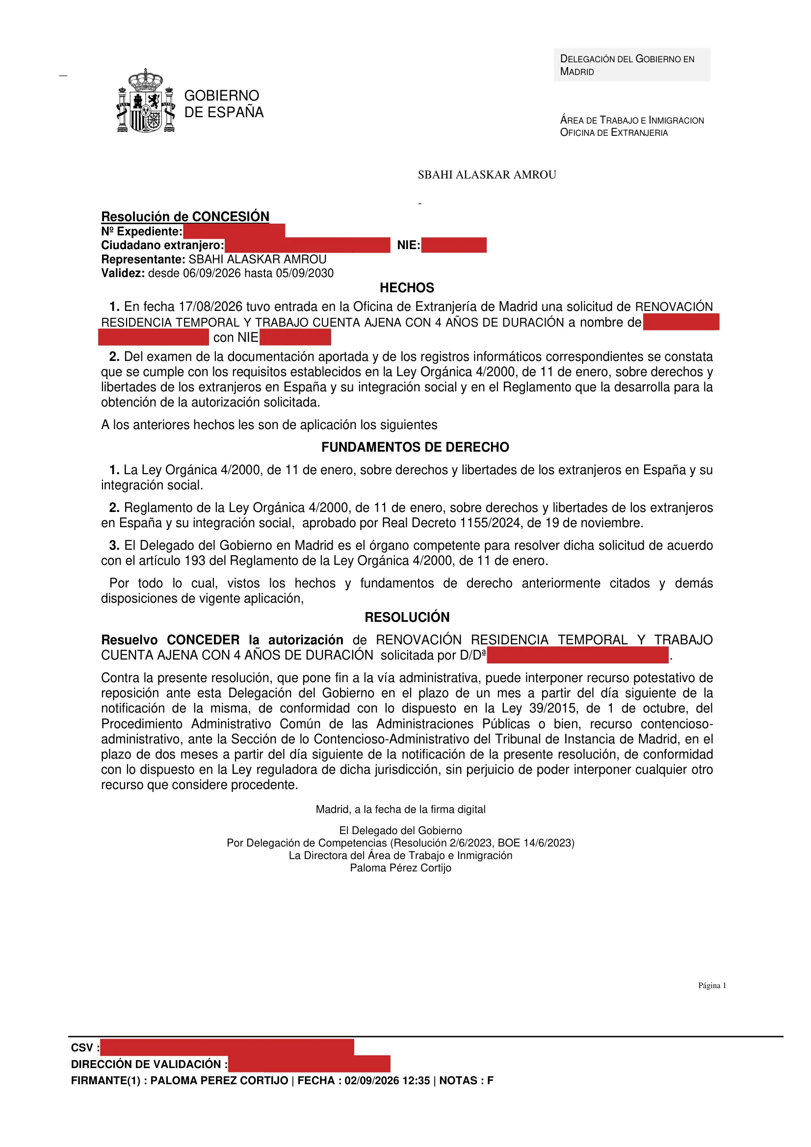 Primera página de la resolución, con los datos personales tapados — 1